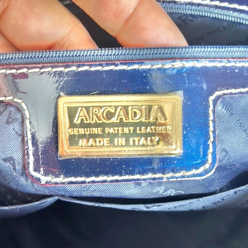 Arcadia Blue patent Satchel - Picture 12 of 13